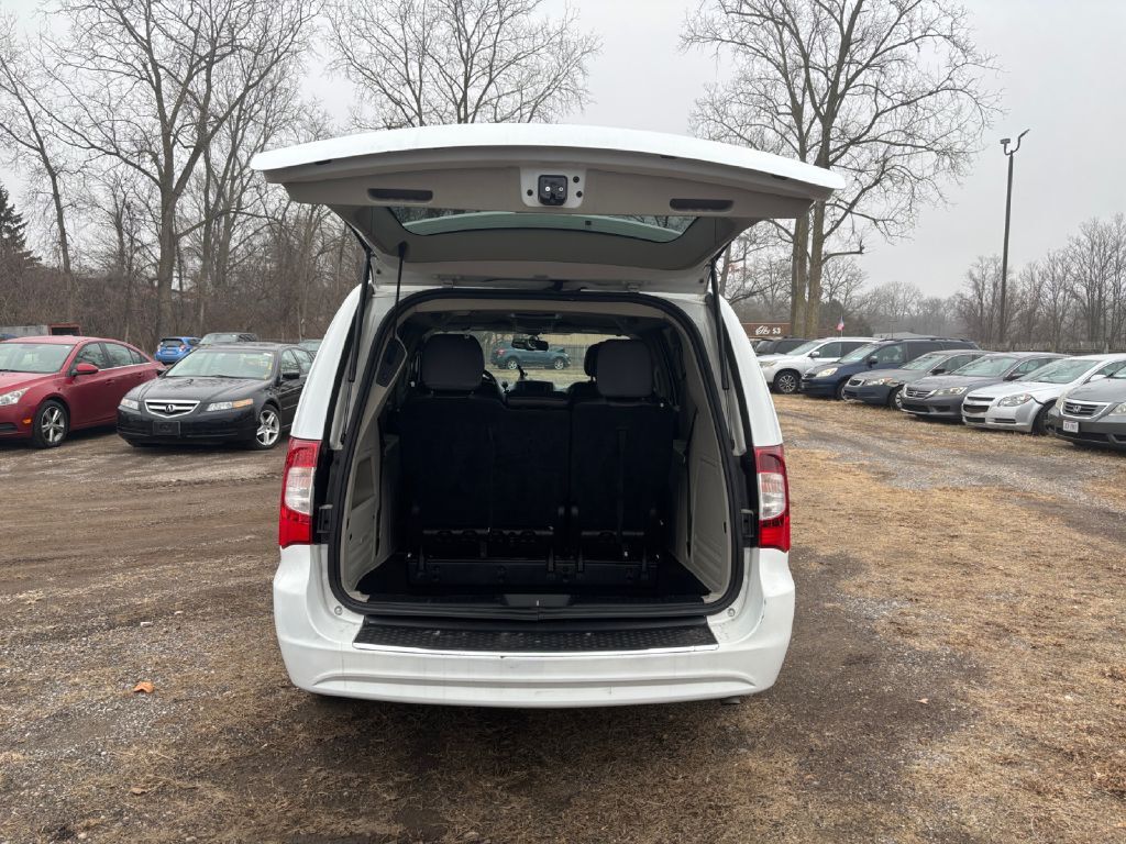 2016 CHRYSLER TOWN & COUNTRY TOURING Toledo OH