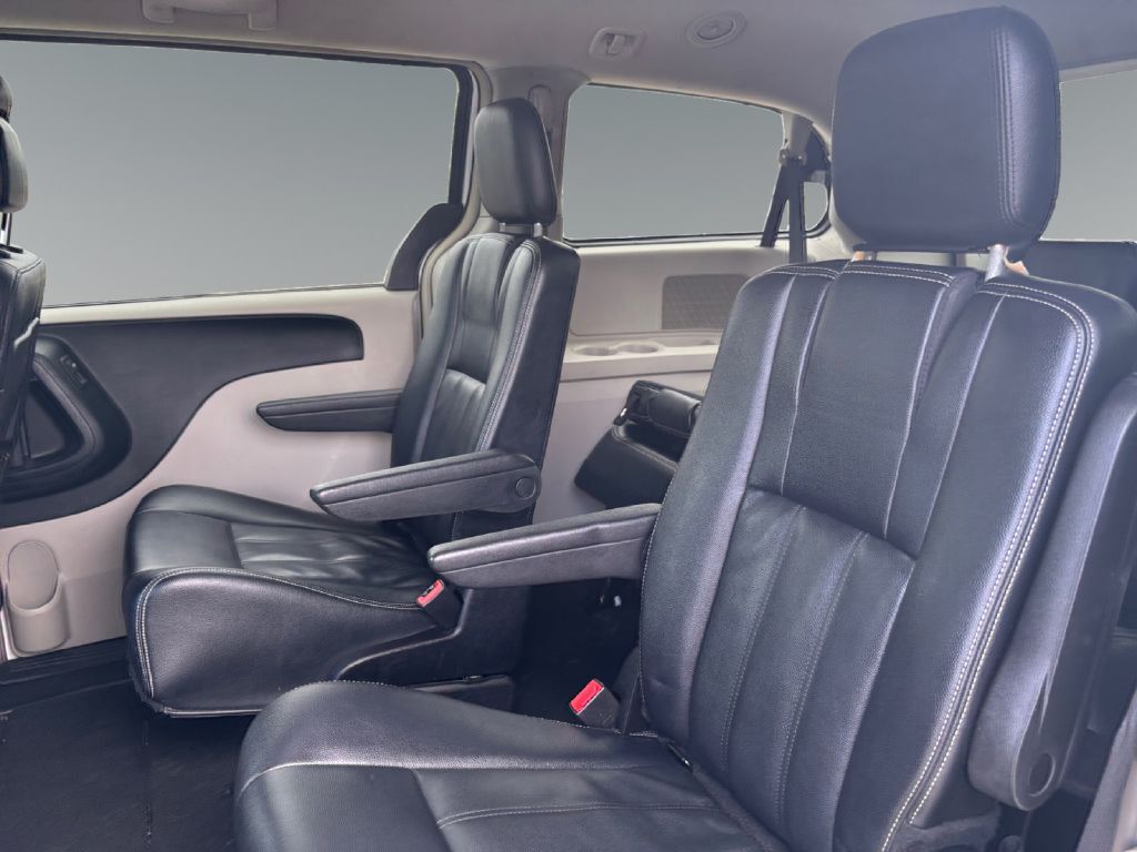 2016 CHRYSLER TOWN & COUNTRY TOURING Toledo OH