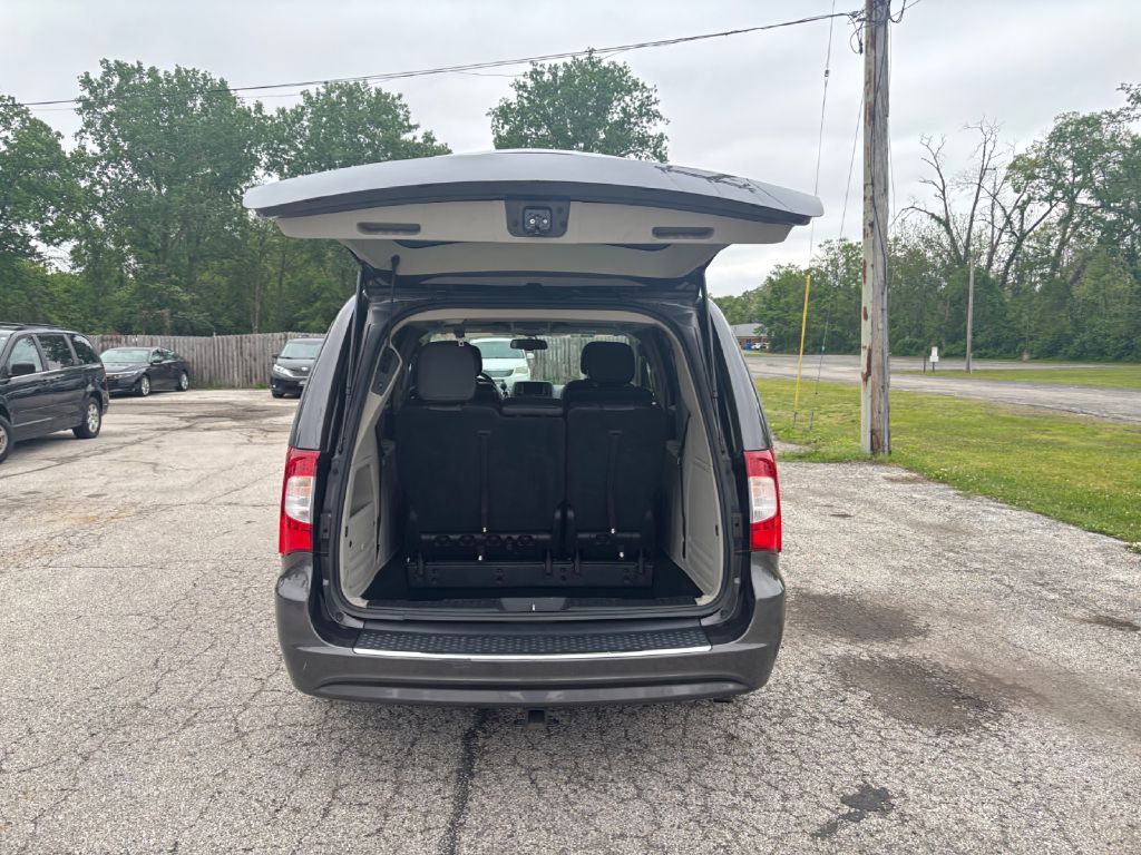 2016 CHRYSLER TOWN & COUNTRY TOURING Toledo OH
