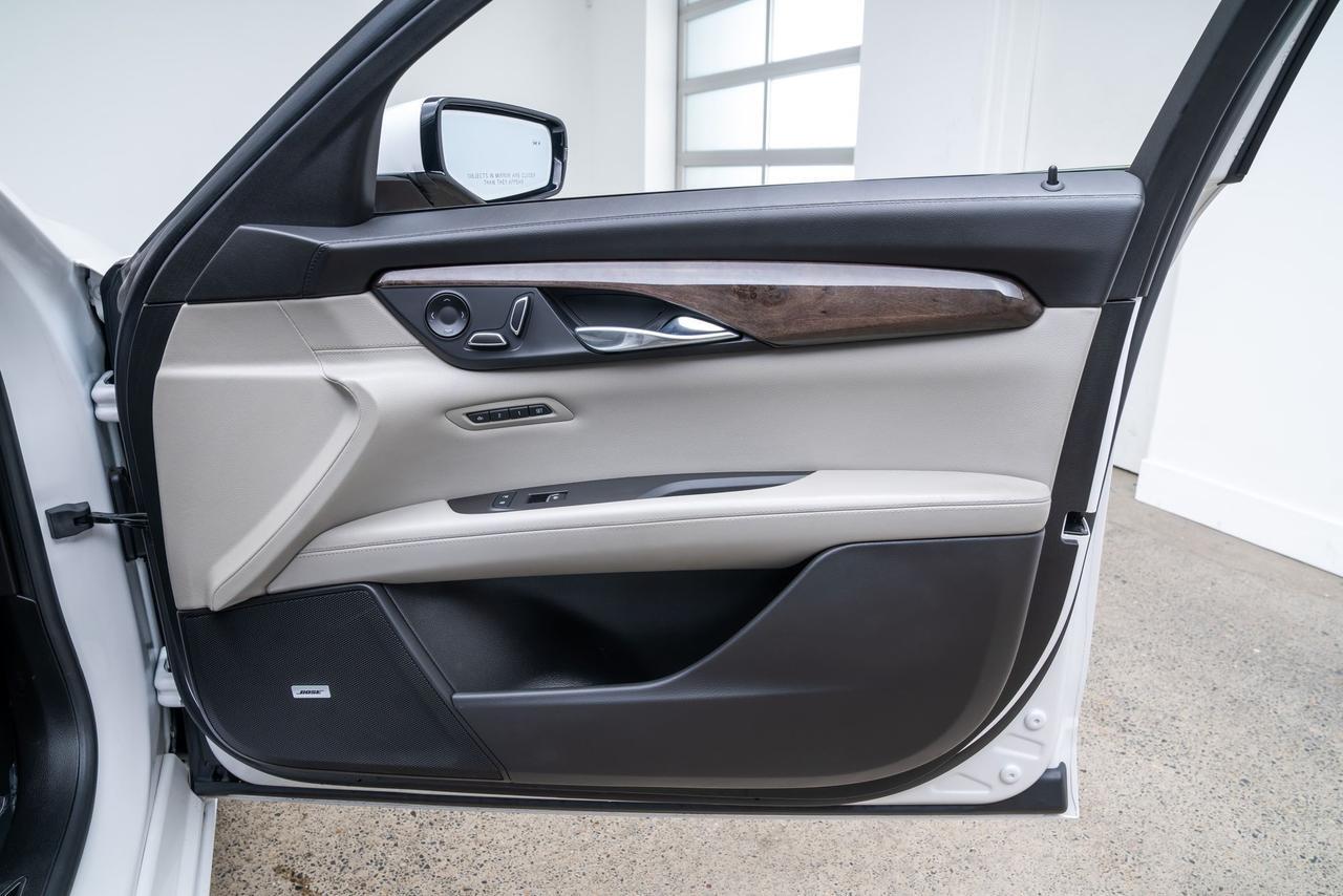 2016 Cadillac CT6 3.6L Premium Luxury 1SF / Enhanced vision &amp; Comfort Package Portland OR