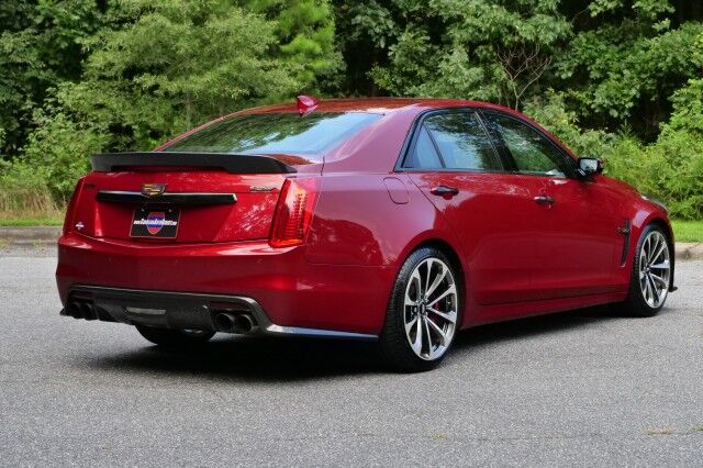 2016 Cadillac CTS-V Sedan / Supercharged / Carbon Fiber Package / UPGRADES! High Point NC