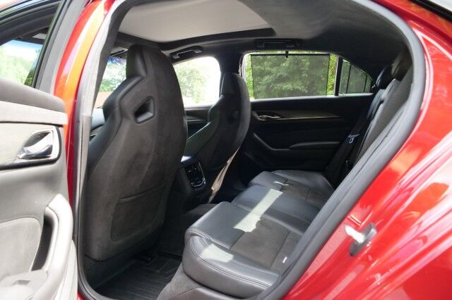 2016 Cadillac CTS-V Sedan / Supercharged / Carbon Fiber Package / UPGRADES! High Point NC