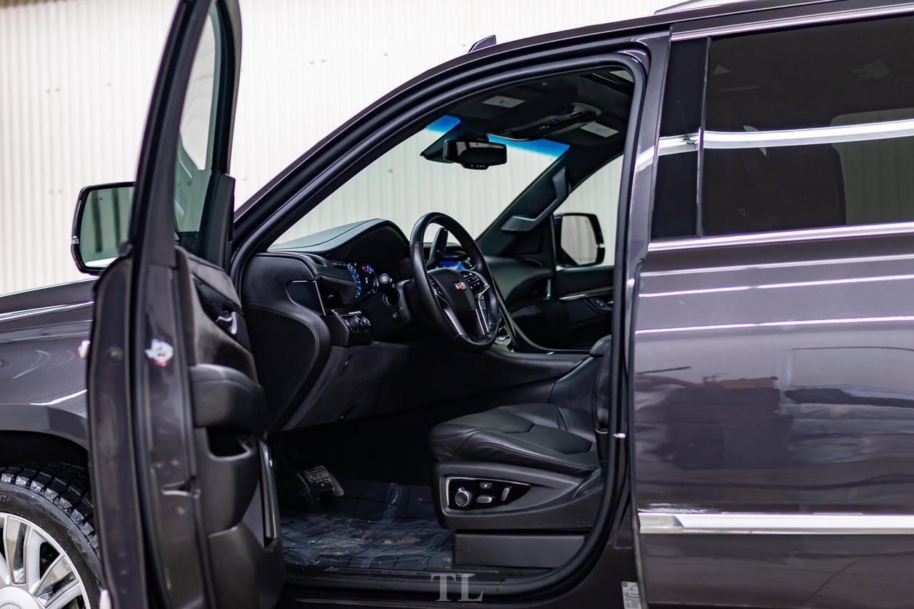 2016 Cadillac Escalade AWD Platinum Leather Roof Nav TV's Red Deer AB