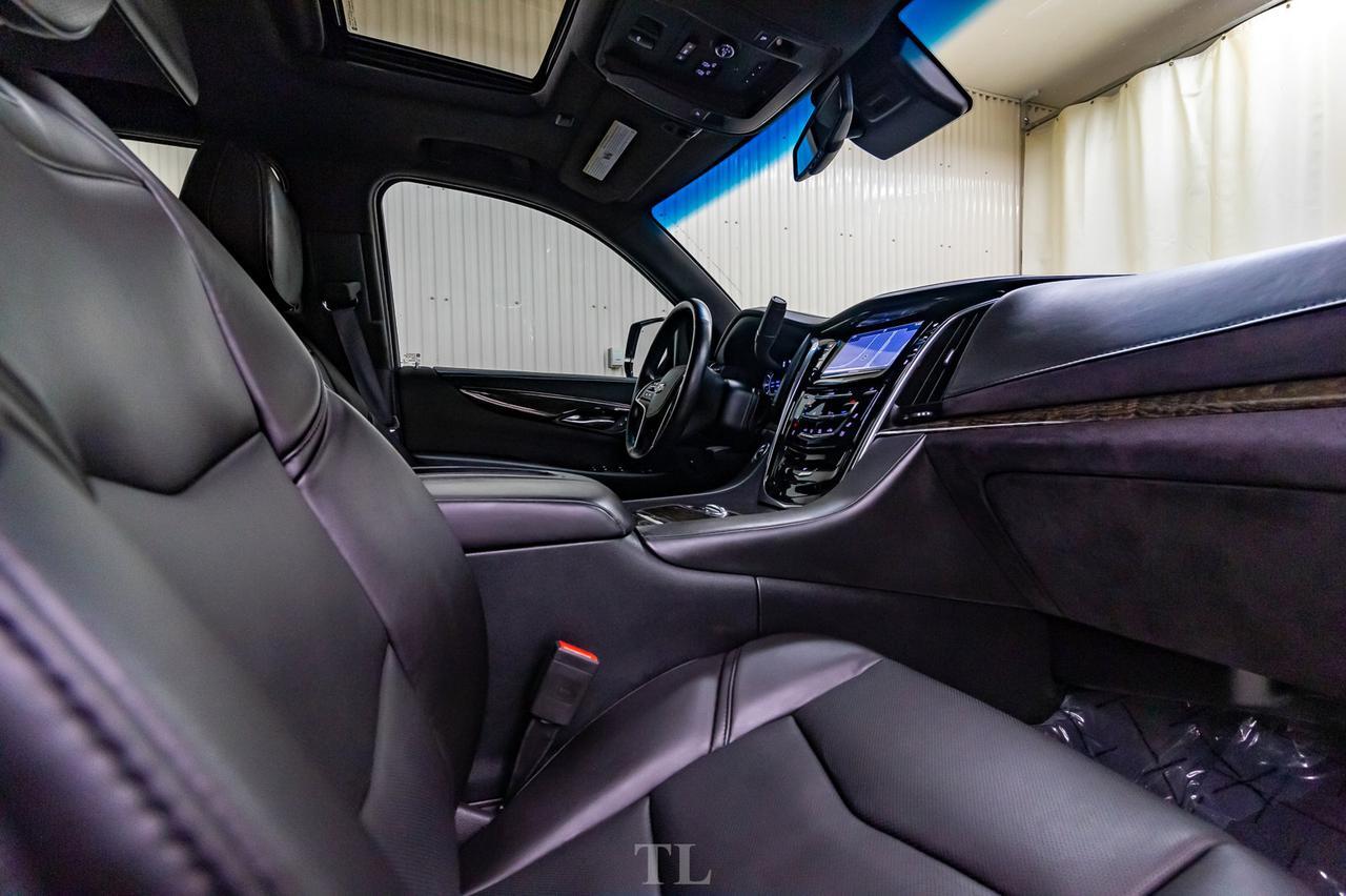 2016 Cadillac Escalade AWD Platinum Leather Roof Nav TV's Red Deer AB