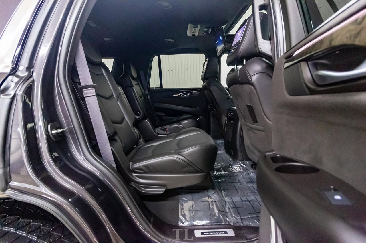 2016 Cadillac Escalade AWD Platinum Leather Roof Nav TV's Red Deer AB