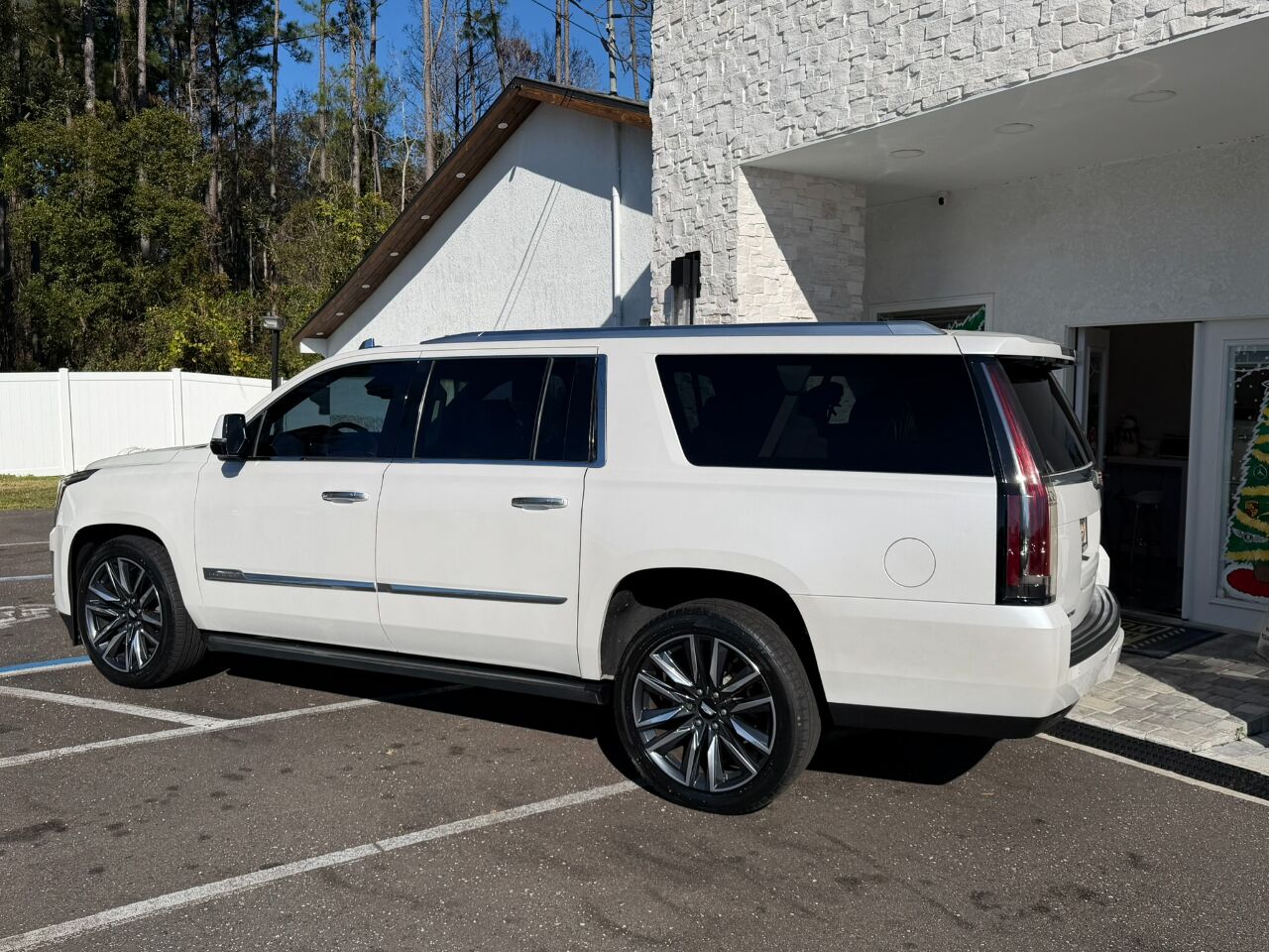 2016 Cadillac Escalade ESV 4WD 4dr Platinum Jacksonville FL
