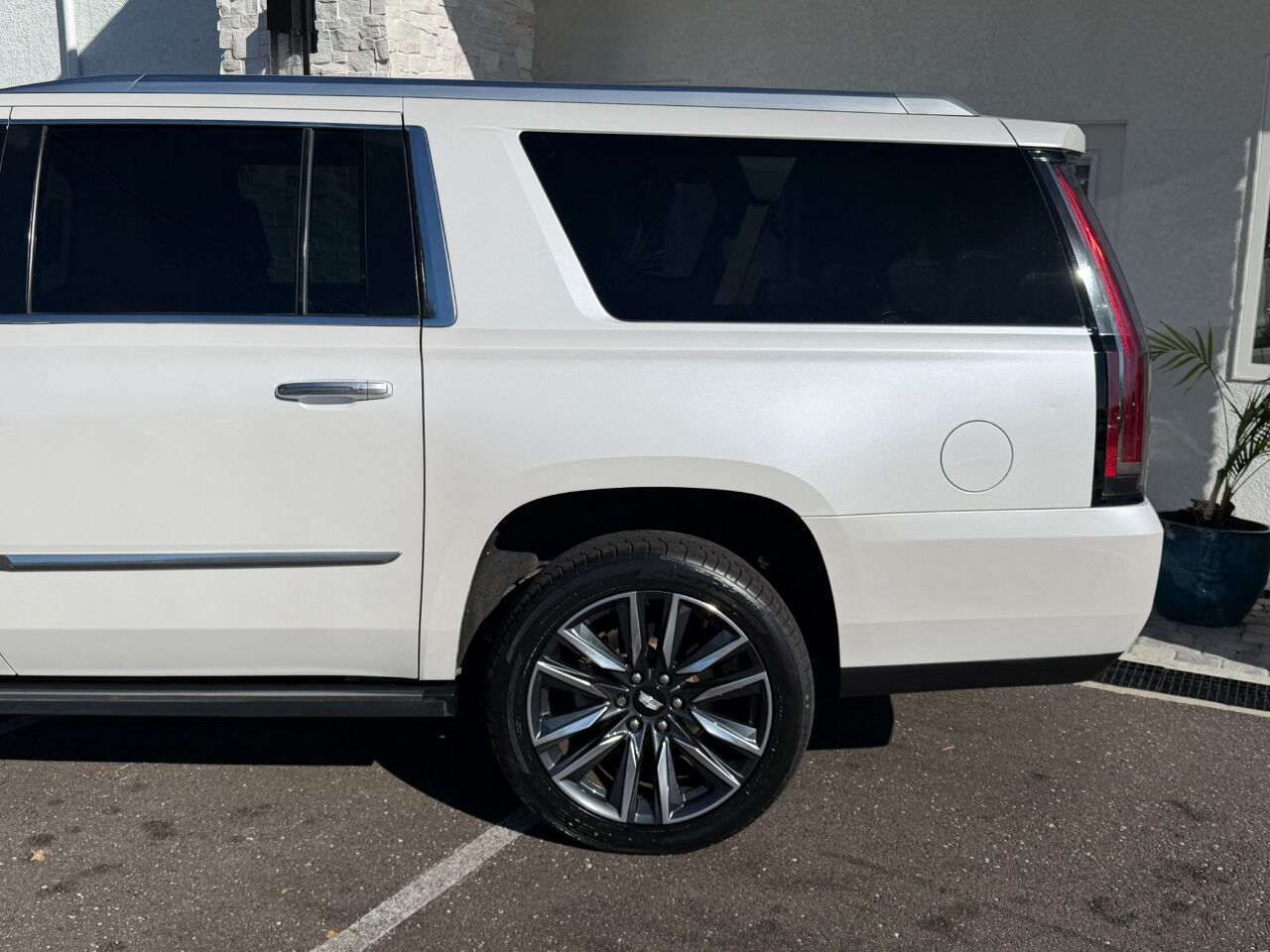 2016 Cadillac Escalade ESV 4WD 4dr Platinum Jacksonville FL