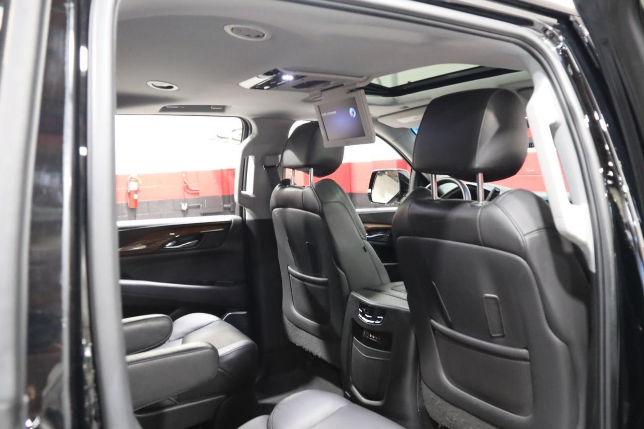 2016 Cadillac Escalade ESV Luxury Collection 4WD 4dr Suv Skokie IL