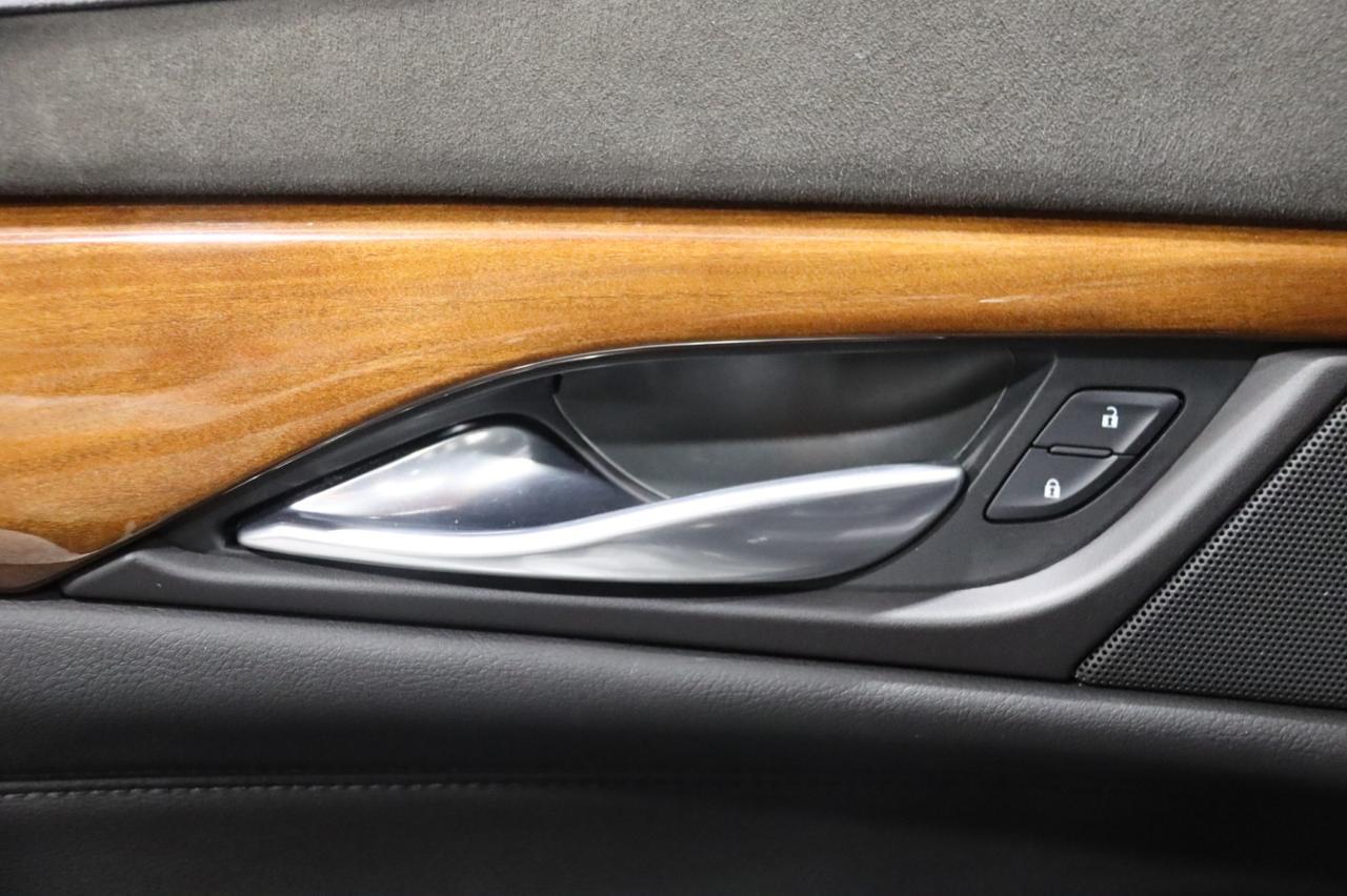 2016 Cadillac Escalade ESV Luxury Collection 4WD 4dr Suv Skokie IL