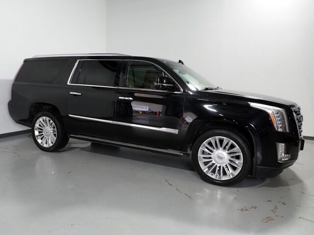 2016 Cadillac Escalade ESV Platinum 4WD *HEADS-UP DISPLAY, NAVIGATION, ADAPTIVE CRUISE, SAEFTY ALERTS, 360 CAMERAS, MOONROOF, LEATHER, CLIMATE/MASSAGE SEATS, HTD STEERING, REAR DVD, BOSE, WIRELSS CHARGING, APPLE CARPLAY Round Rock TX
