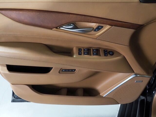 2016 Cadillac Escalade ESV Platinum 4WD *HEADS-UP DISPLAY, NAVIGATION, ADAPTIVE CRUISE, SAEFTY ALERTS, 360 CAMERAS, MOONROOF, LEATHER, CLIMATE/MASSAGE SEATS, HTD STEERING, REAR DVD, BOSE, WIRELSS CHARGING, APPLE CARPLAY Round Rock TX