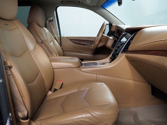 2016 Cadillac Escalade ESV Platinum 4WD *HEADS-UP DISPLAY, NAVIGATION, ADAPTIVE CRUISE, SAEFTY ALERTS, 360 CAMERAS, MOONROOF, LEATHER, CLIMATE/MASSAGE SEATS, HTD STEERING, REAR DVD, BOSE, WIRELSS CHARGING, APPLE CARPLAY Round Rock TX