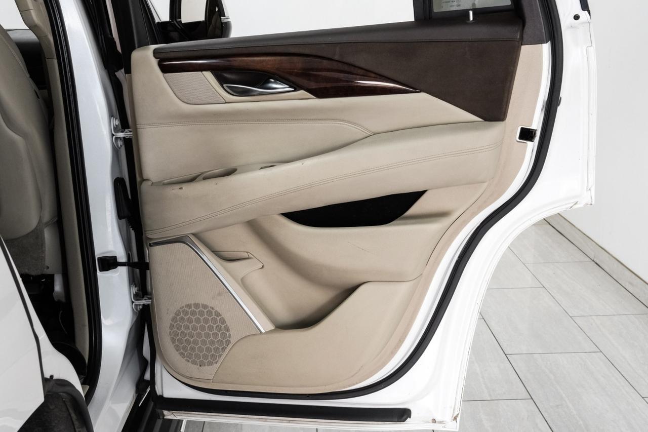 2016 Cadillac Escalade LUXURY BLIND SPOT ASSIST HEADUP DISPLAY LANE DEPARTURE FORWARD COLLISION ALERT Carrollton TX