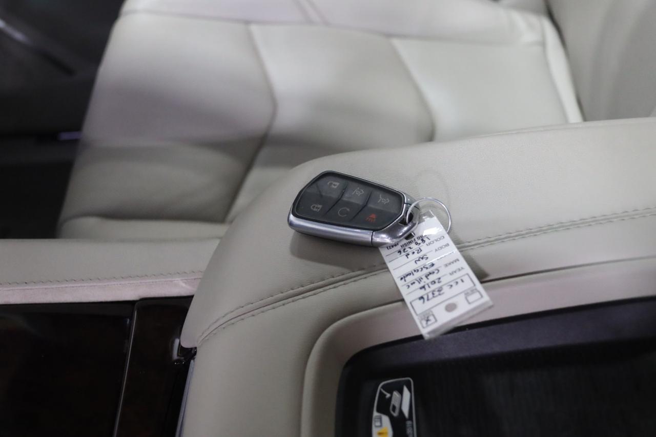 2016 Cadillac Escalade Luxury Collection 4dr Suv Skokie IL