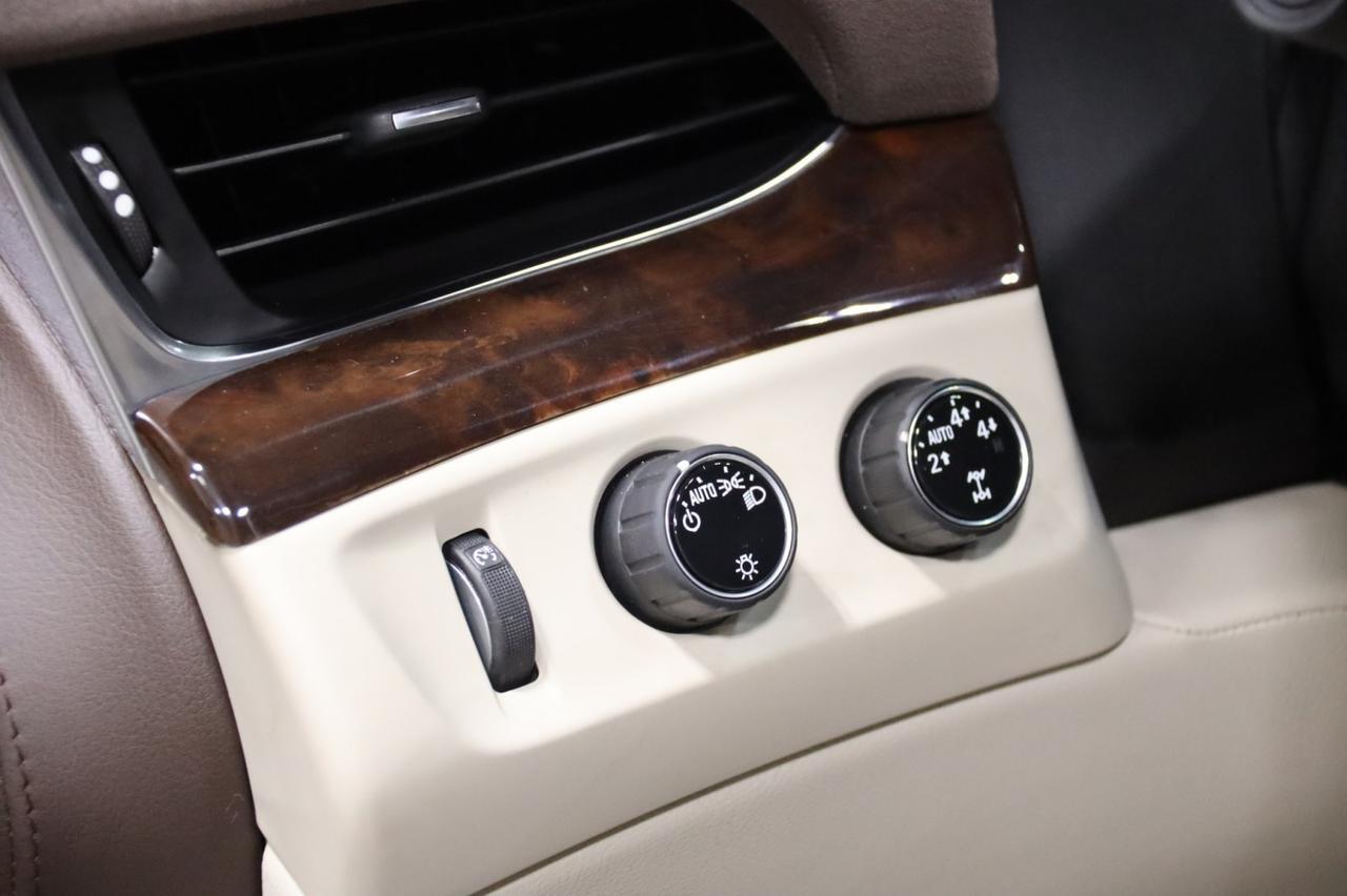 2016 Cadillac Escalade Luxury Collection 4dr Suv Skokie IL