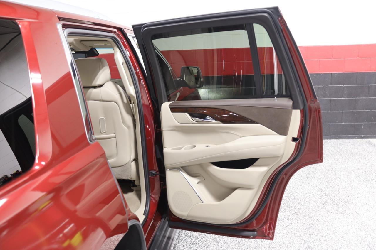 2016 Cadillac Escalade Luxury Collection 4dr Suv Skokie IL