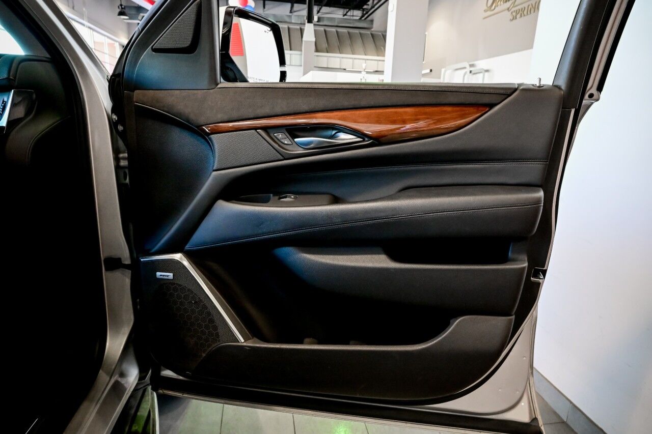 2016 Cadillac Escalade Luxury Collection, Rear Entertainment Springfield NJ
