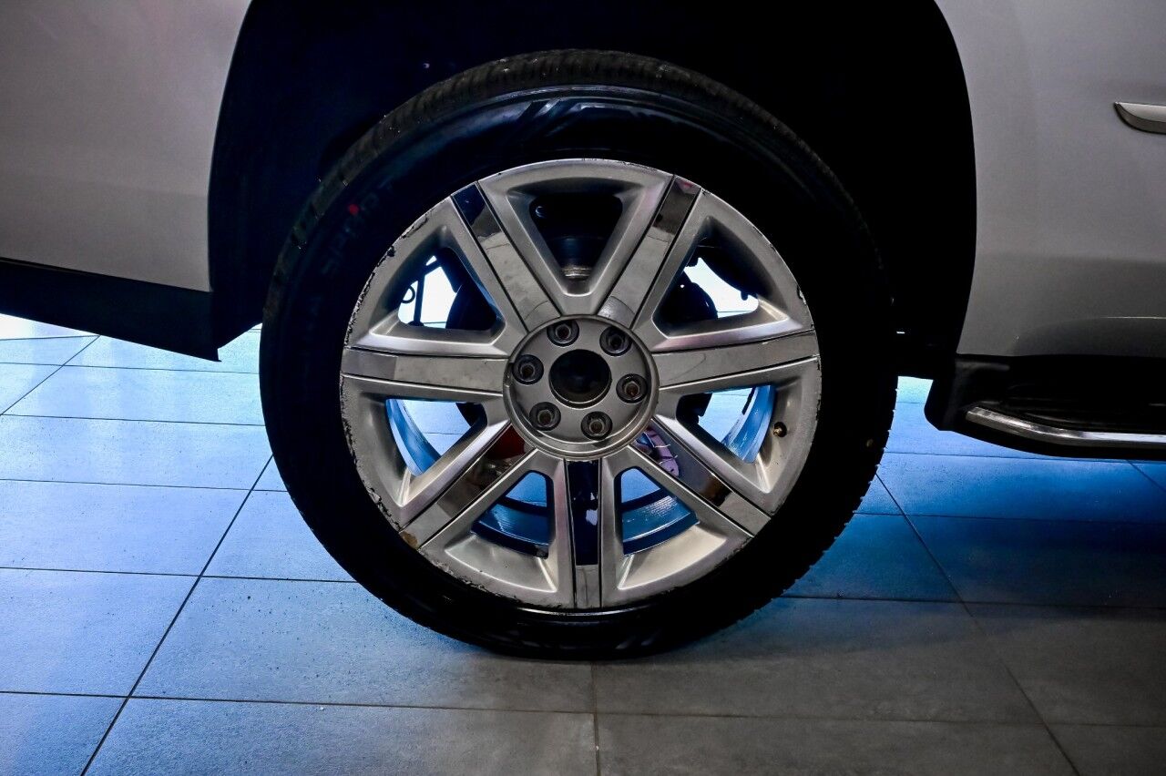 2016 Cadillac Escalade Luxury Collection, Rear Entertainment Springfield NJ