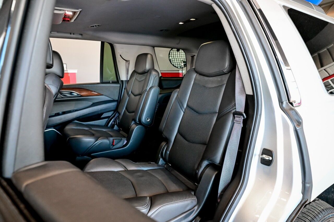 2016 Cadillac Escalade Luxury Collection, Rear Entertainment Springfield NJ