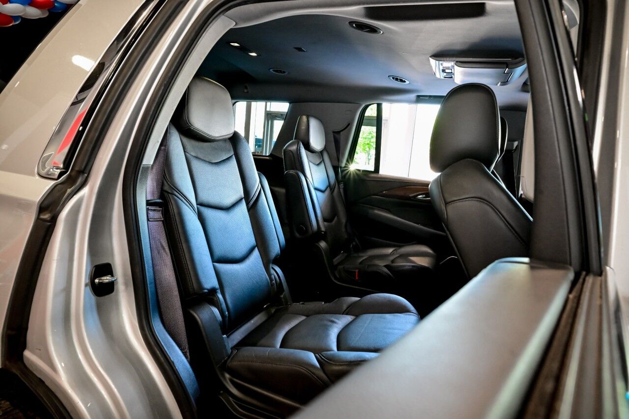 2016 Cadillac Escalade Luxury Collection, Rear Entertainment Springfield NJ
