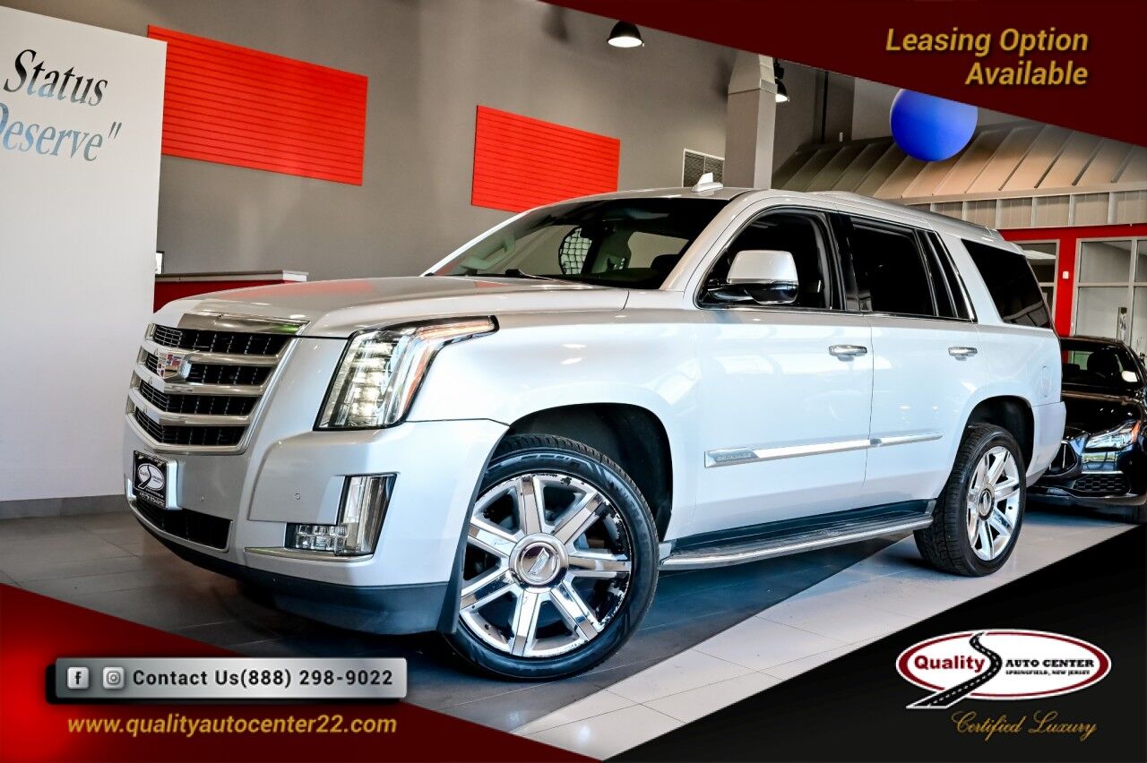 2016 Cadillac Escalade Luxury Collection, Rear Entertainment