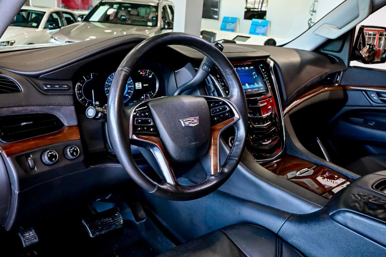 2016 Cadillac Escalade Luxury Collection, Rear Entertainment Springfield NJ