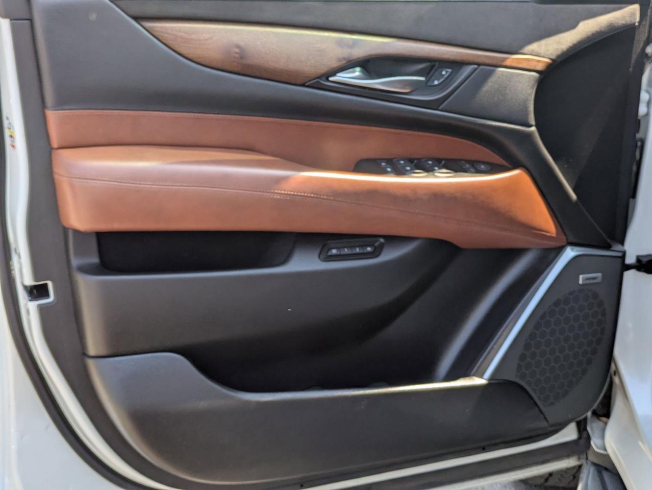 2016 Cadillac Escalade Luxury Collection Castroville TX