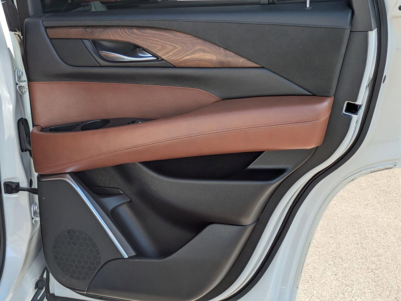 2016 Cadillac Escalade Luxury Collection Castroville TX