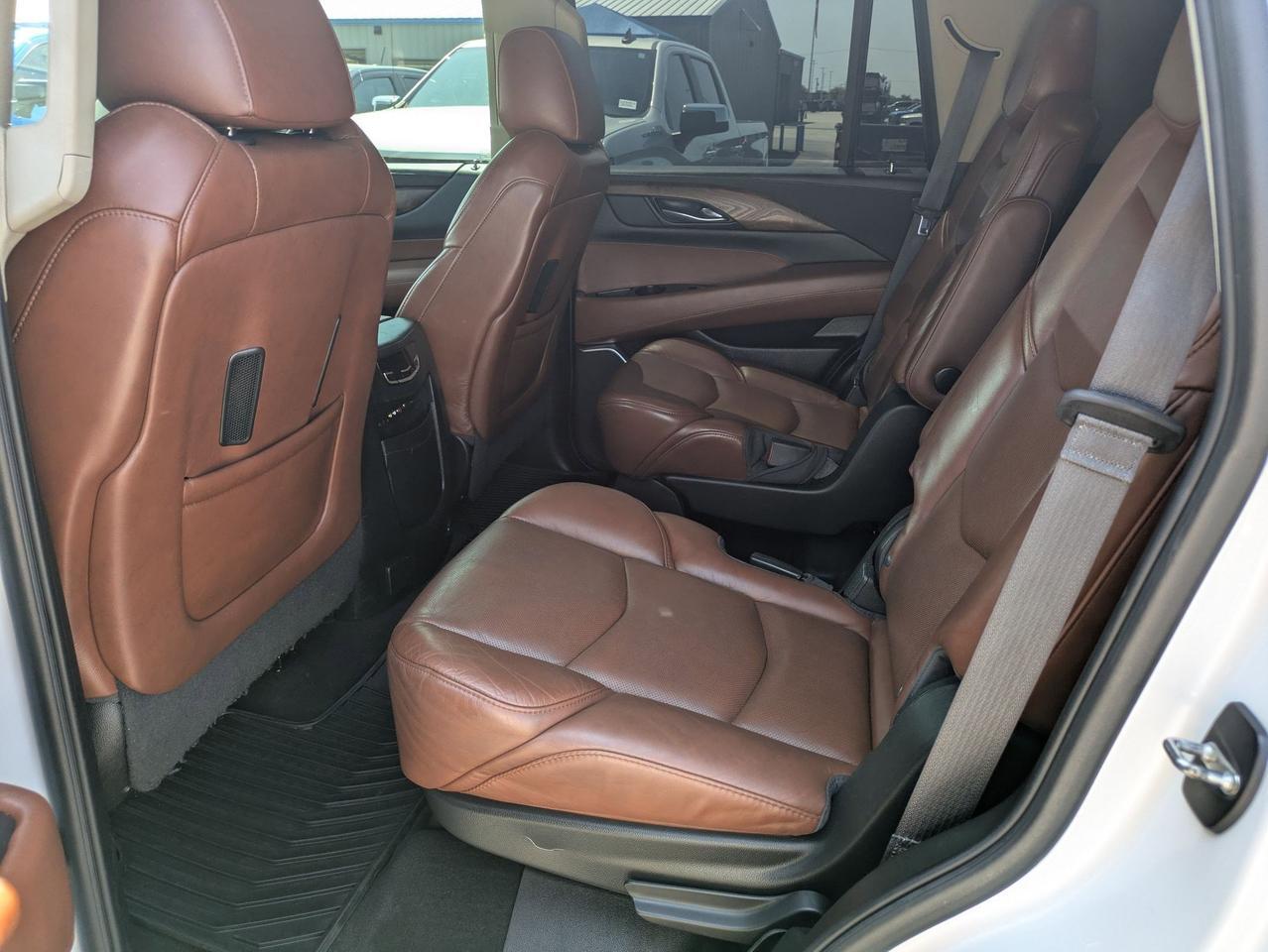 2016 Cadillac Escalade Luxury Collection Castroville TX