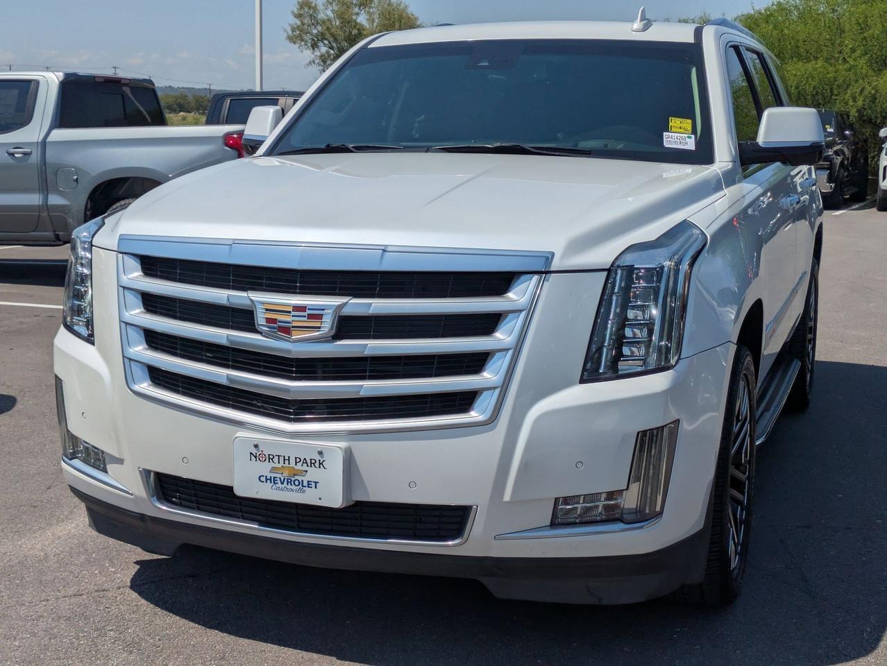 2016 Cadillac Escalade Luxury Collection Castroville TX