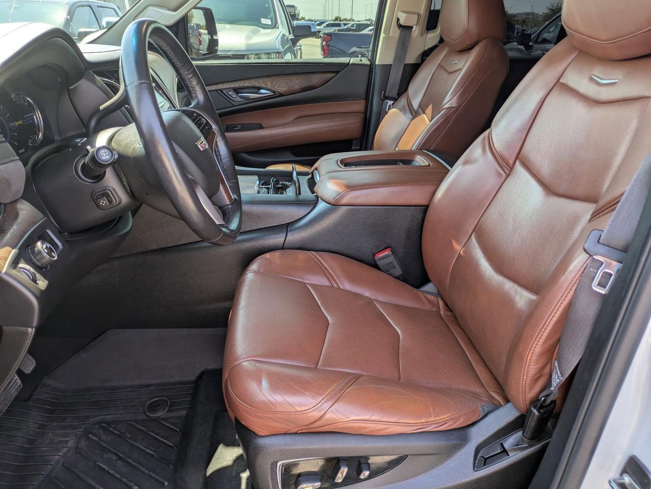 2016 Cadillac Escalade Luxury Collection Castroville TX