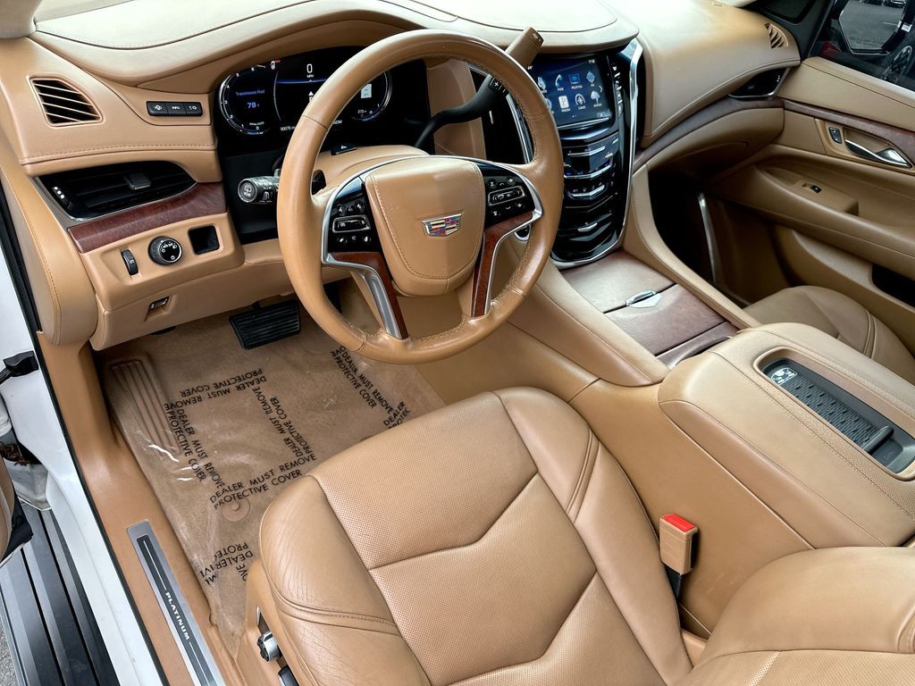 2016 Cadillac Escalade Platinum Edition