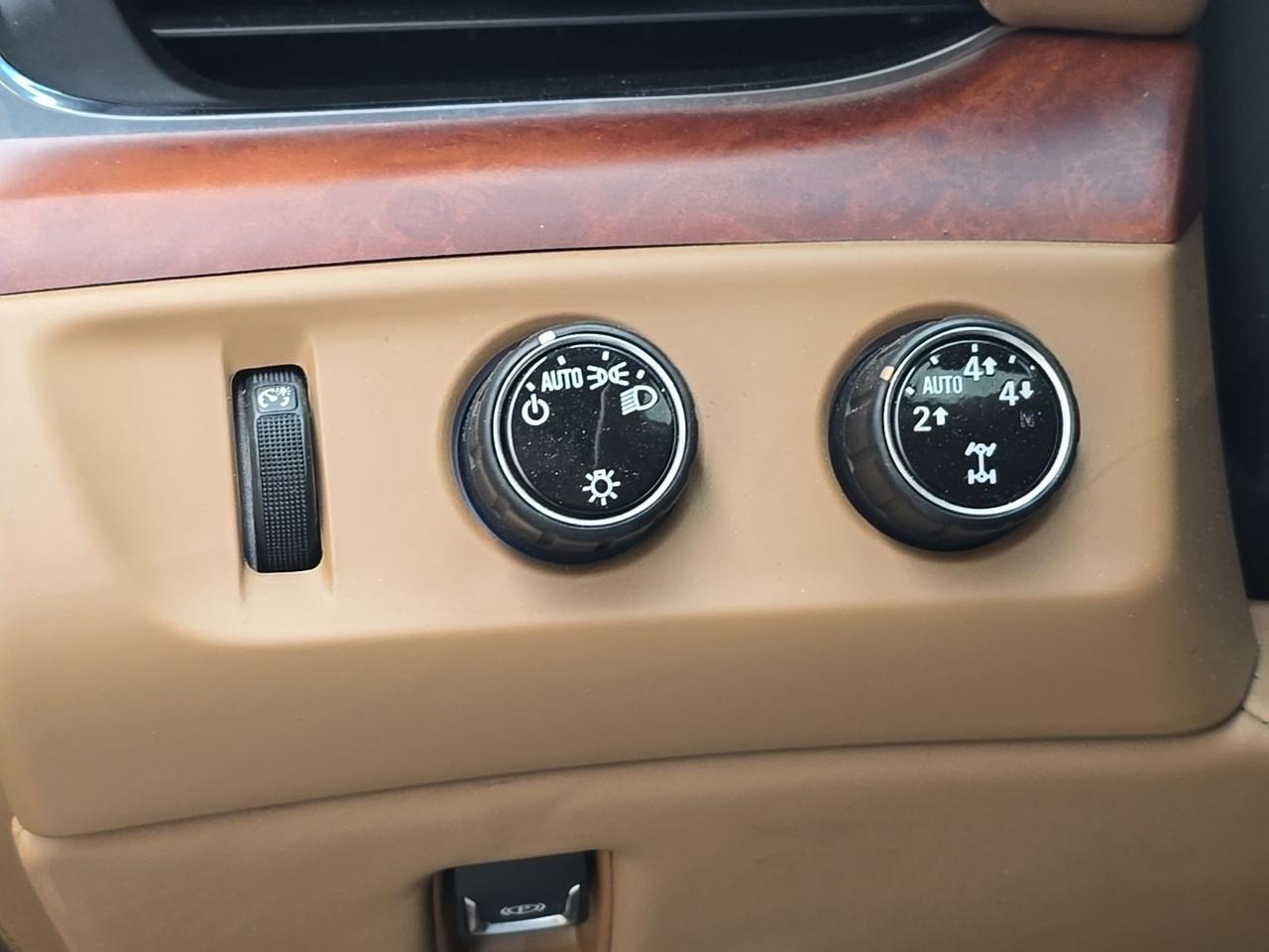 2016 Cadillac Escalade Platinum Edition Watertown SD