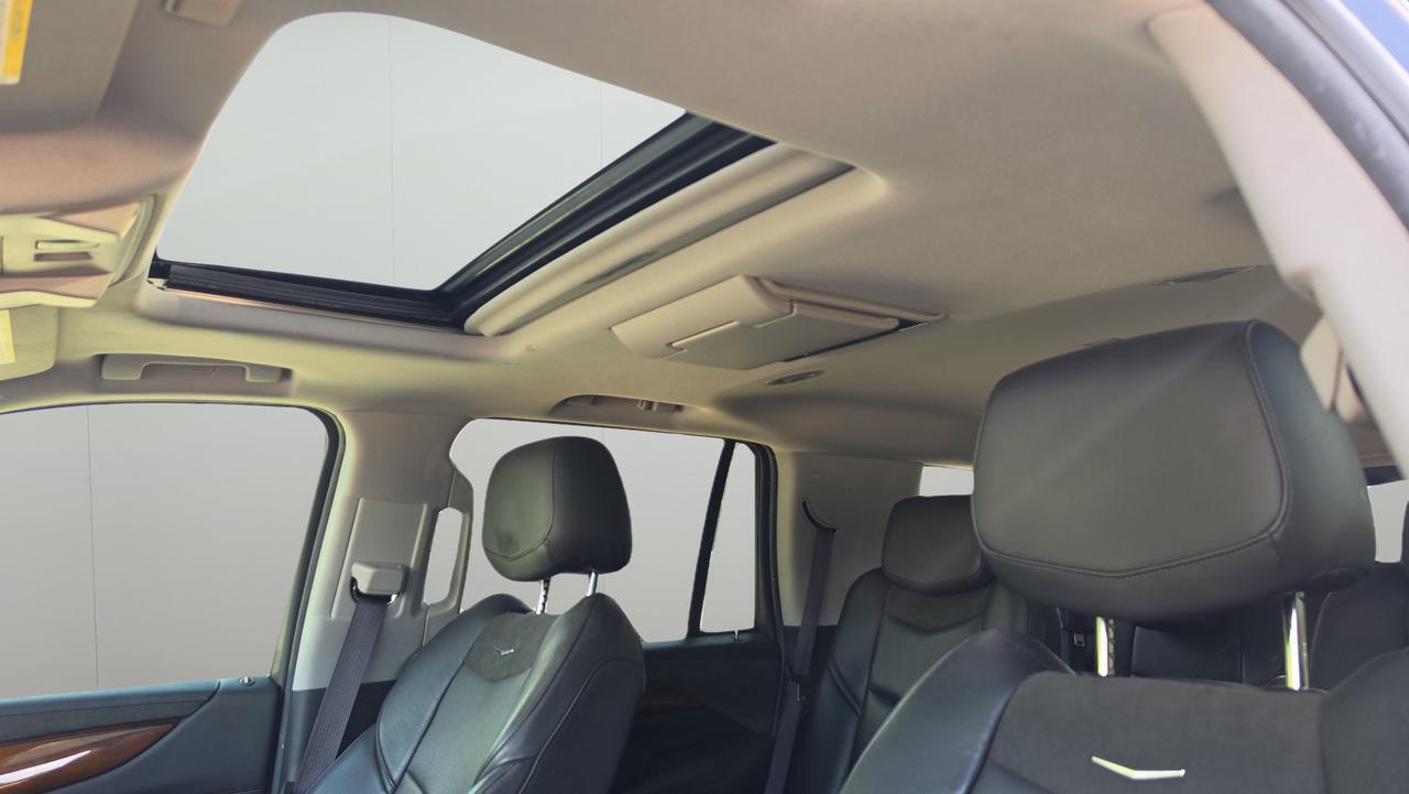 2016 Cadillac Escalade Premium Collection
