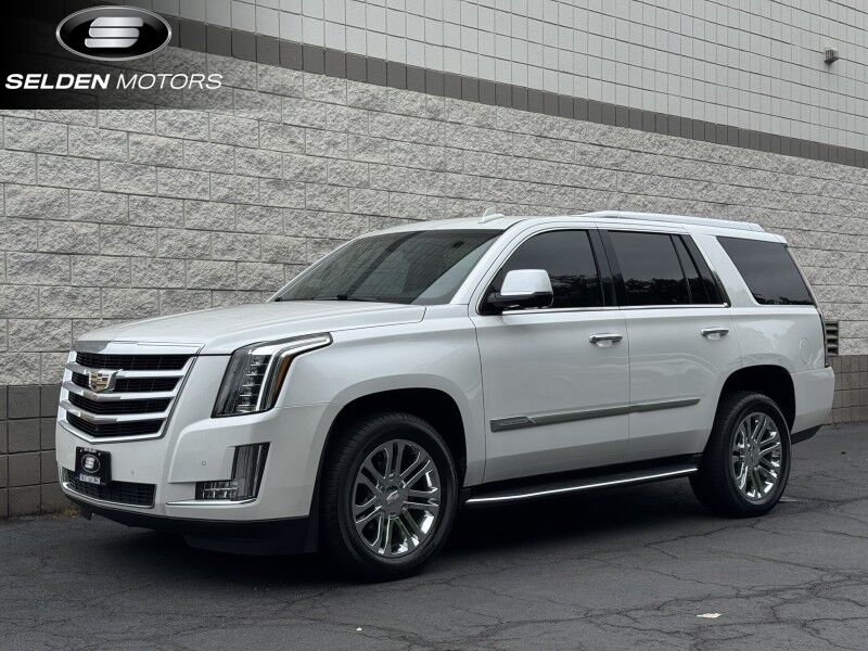 2016 Cadillac Escalade Standard