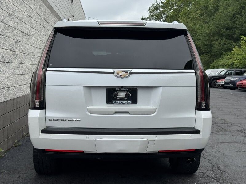 2016 Cadillac Escalade Standard Willow Grove PA