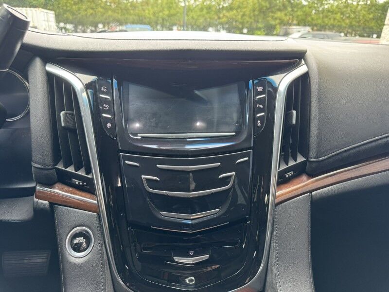 2016 Cadillac Escalade Standard Willow Grove PA