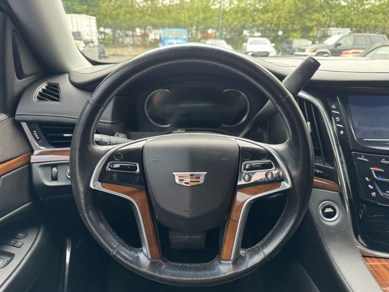 2016 Cadillac Escalade Standard Willow Grove PA