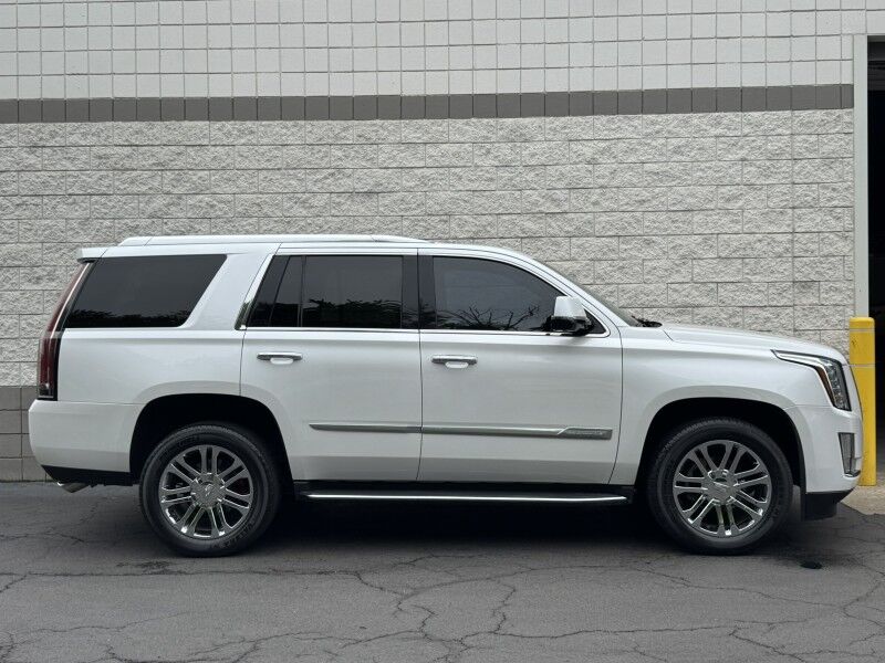 2016 Cadillac Escalade Standard Willow Grove PA