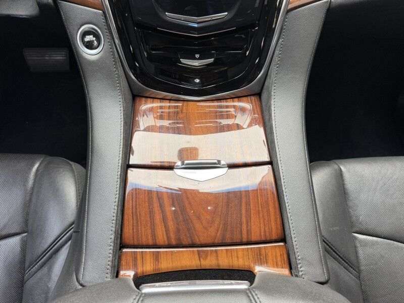 2016 Cadillac Escalade Standard Willow Grove PA