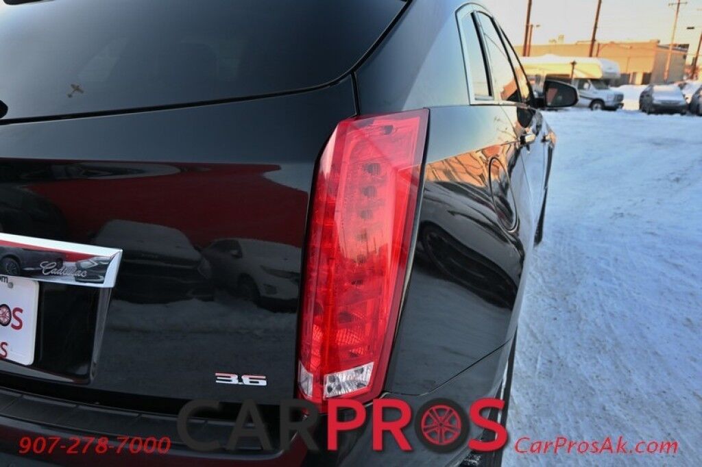 2016 Cadillac SRX Luxury Collection - AWD - Driver Awareness Package - Heated Leather Seats & Steering Wheel - Sunroof - NAV - Bose Speakers - Lane Departure & Blind Spot - Bluetooth - Backup Camera - Tow Package - Only 81K Miles Anchorage AK