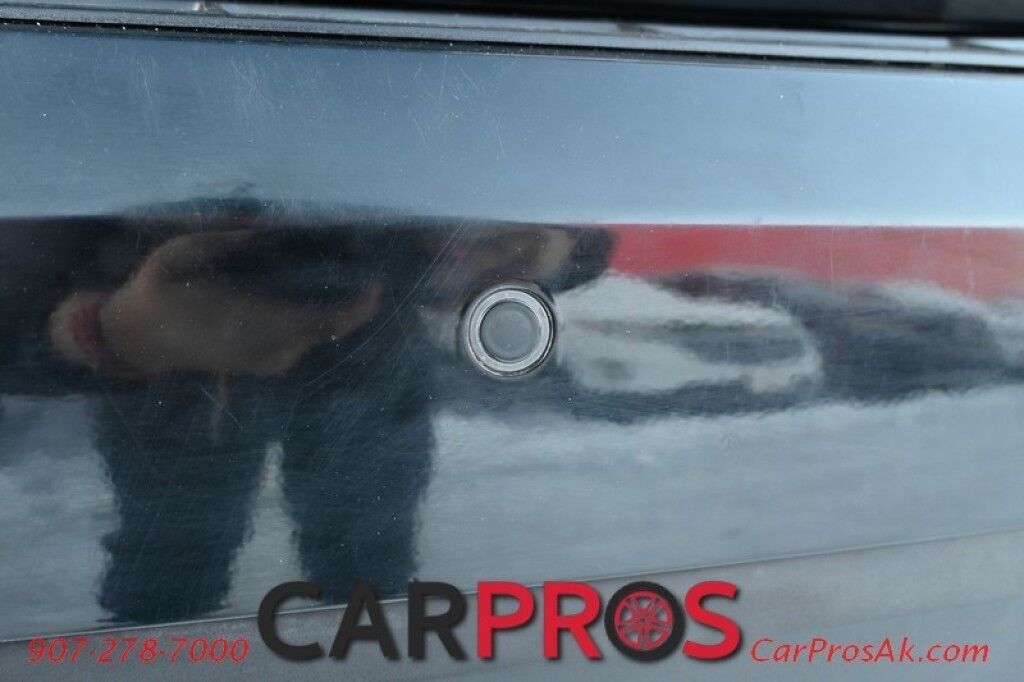 2016 Cadillac SRX Luxury Collection - AWD - Driver Awareness Package - Heated Leather Seats & Steering Wheel - Sunroof - NAV - Bose Speakers - Lane Departure & Blind Spot - Bluetooth - Backup Camera - Tow Package - Only 81K Miles Anchorage AK