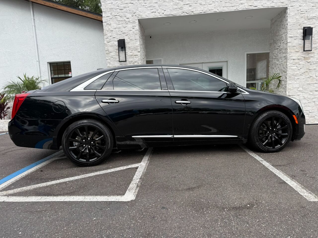 2016 Cadillac XTS 4dr Sdn Luxury Collection FWD Jacksonville FL