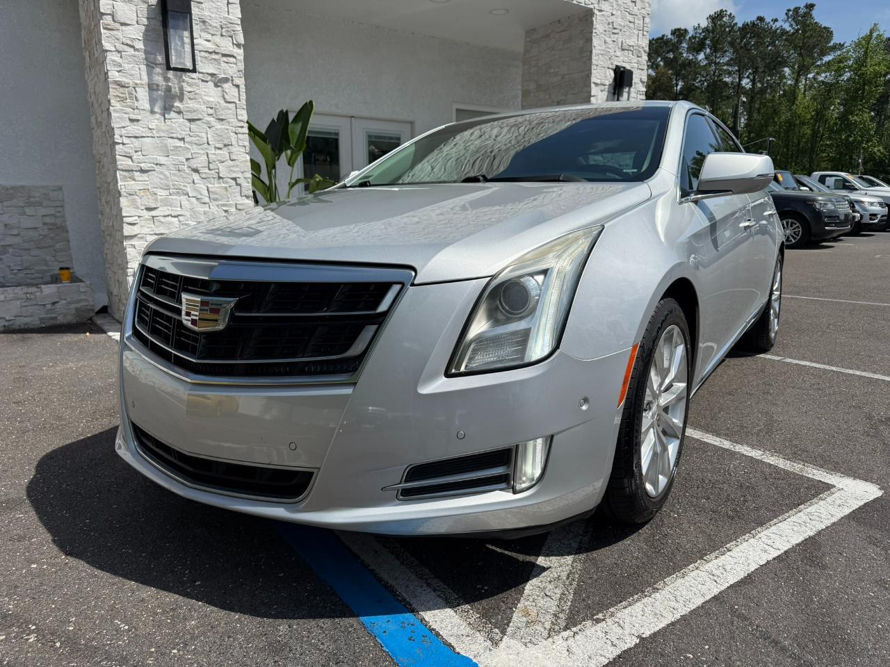 2016 Cadillac XTS 4dr Sdn Luxury Collection FWD Jacksonville FL