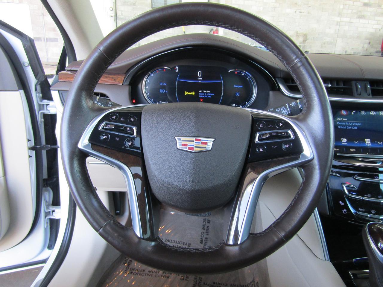 2016 Cadillac XTS 4dr Sdn Premium Collection FWD Grand Prairie TX