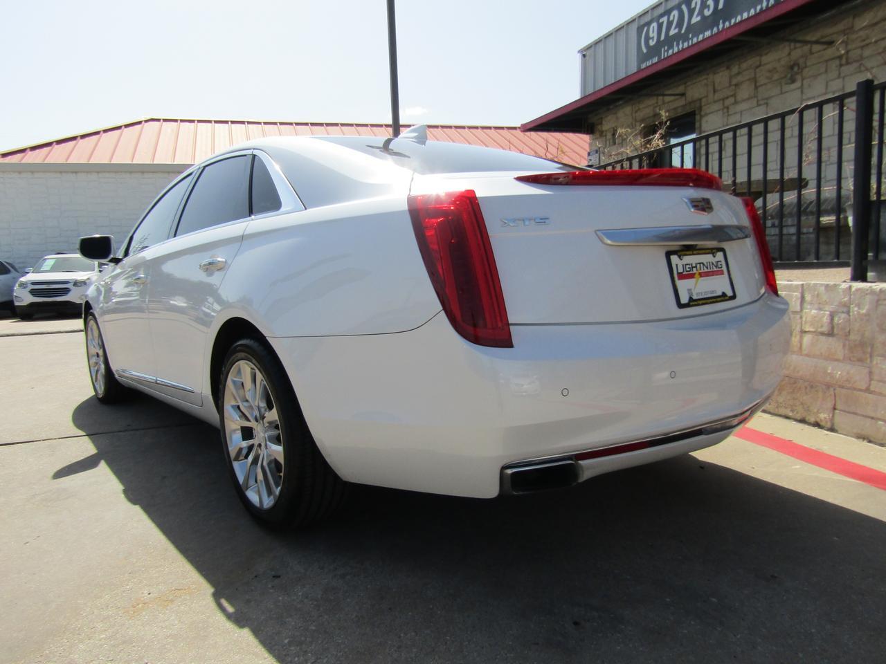 2016 Cadillac XTS 4dr Sdn Premium Collection FWD Grand Prairie TX