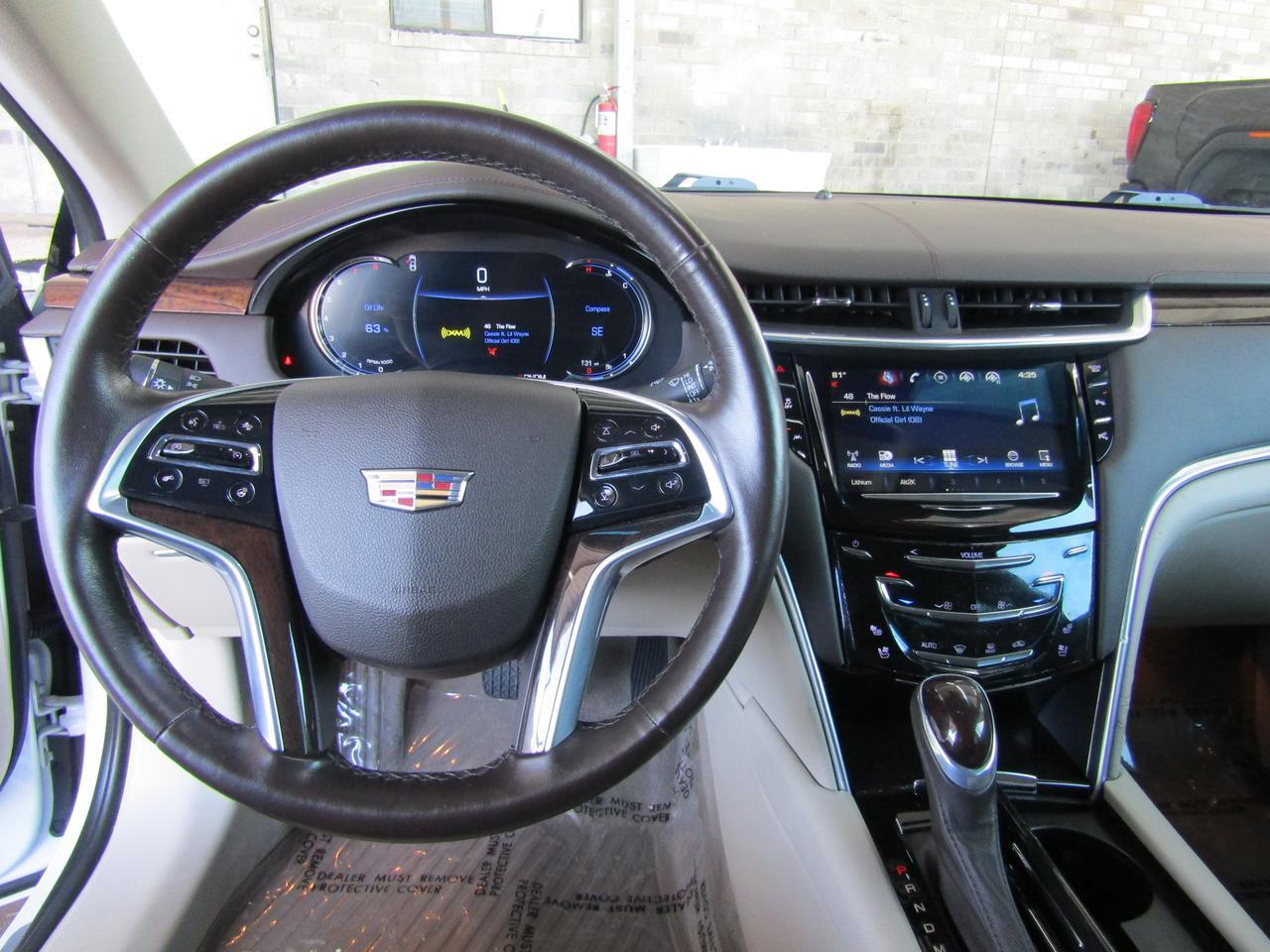 2016 Cadillac XTS 4dr Sdn Premium Collection FWD Grand Prairie TX