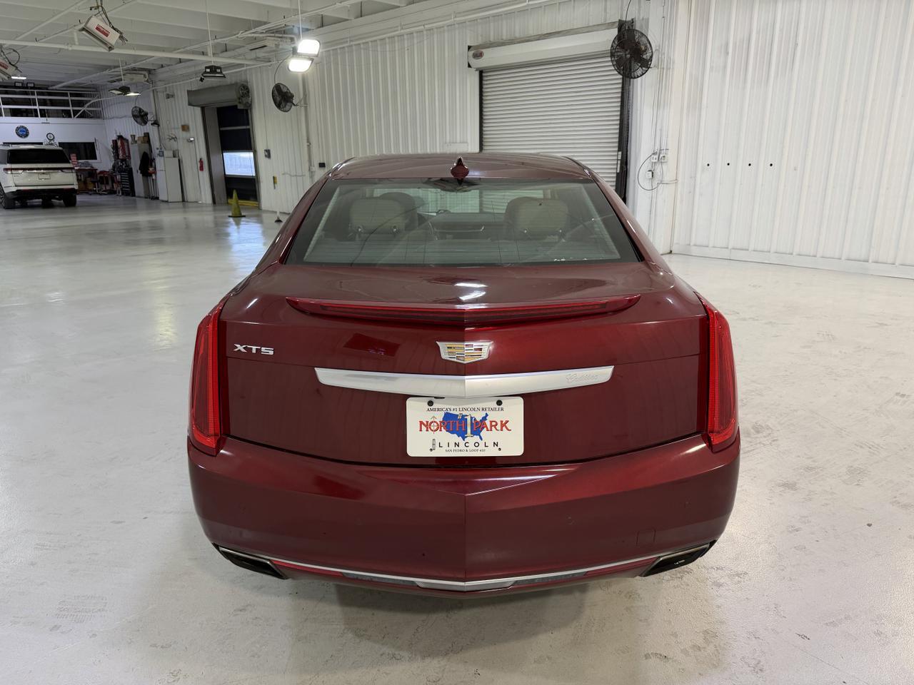 2016 Cadillac XTS Luxury Collection San Antonio TX