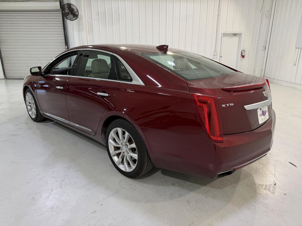 2016 Cadillac XTS Luxury Collection