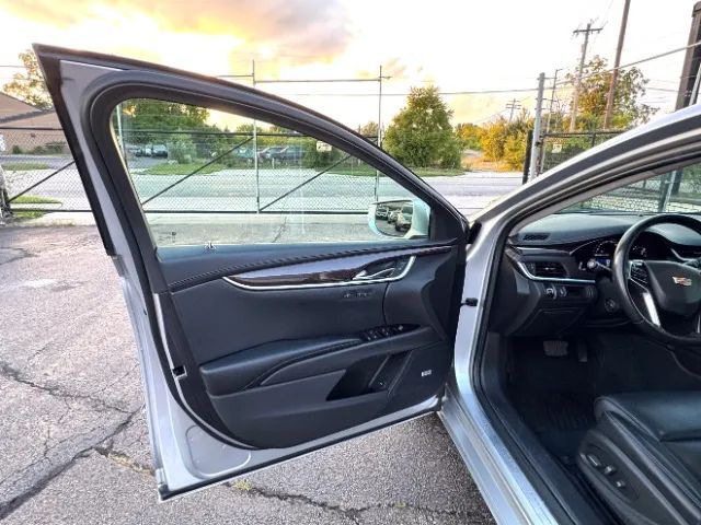 2016 Cadillac XTS Luxury Collection Sedan 4D Cincinnati OH